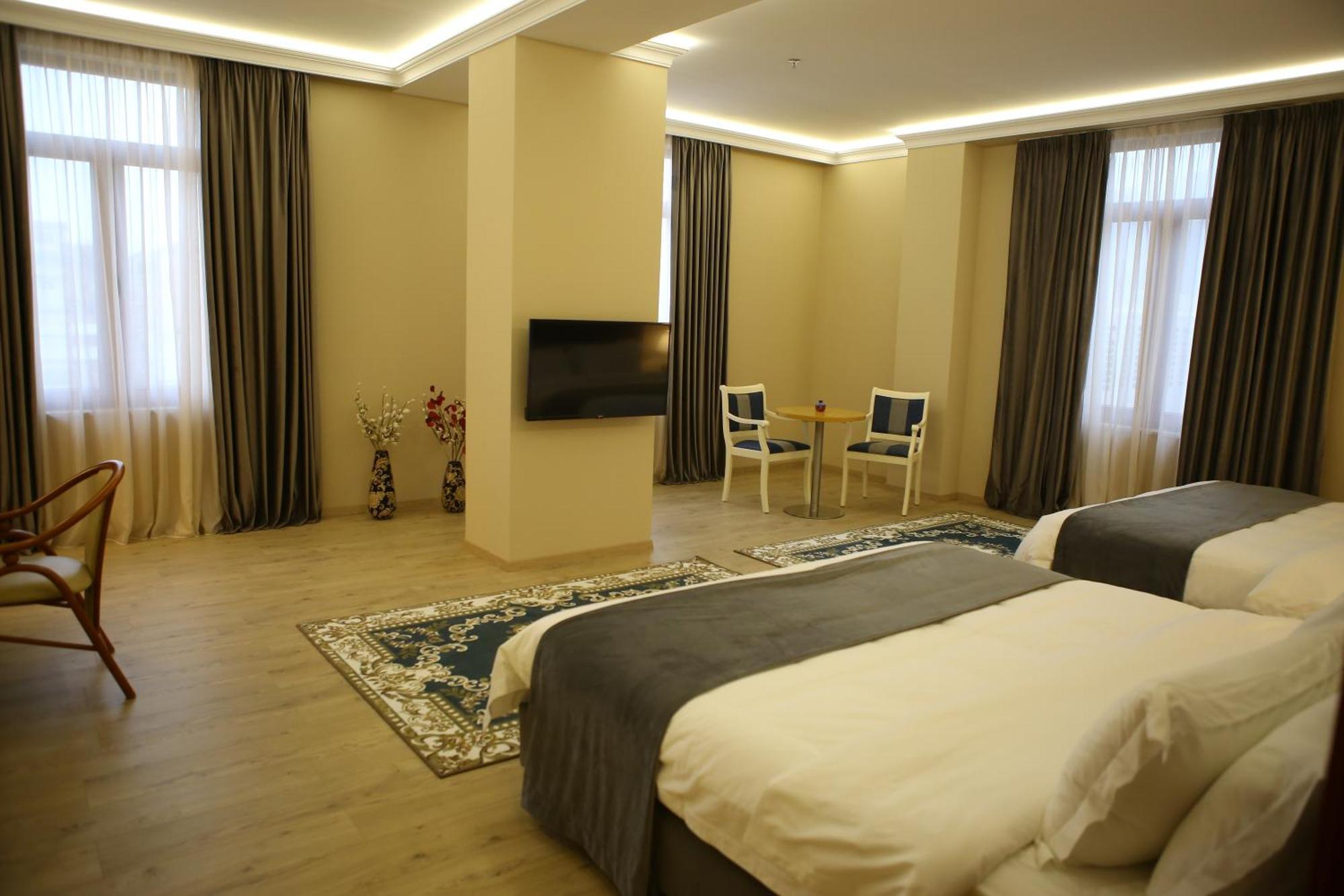 Colombo Hotel Berat