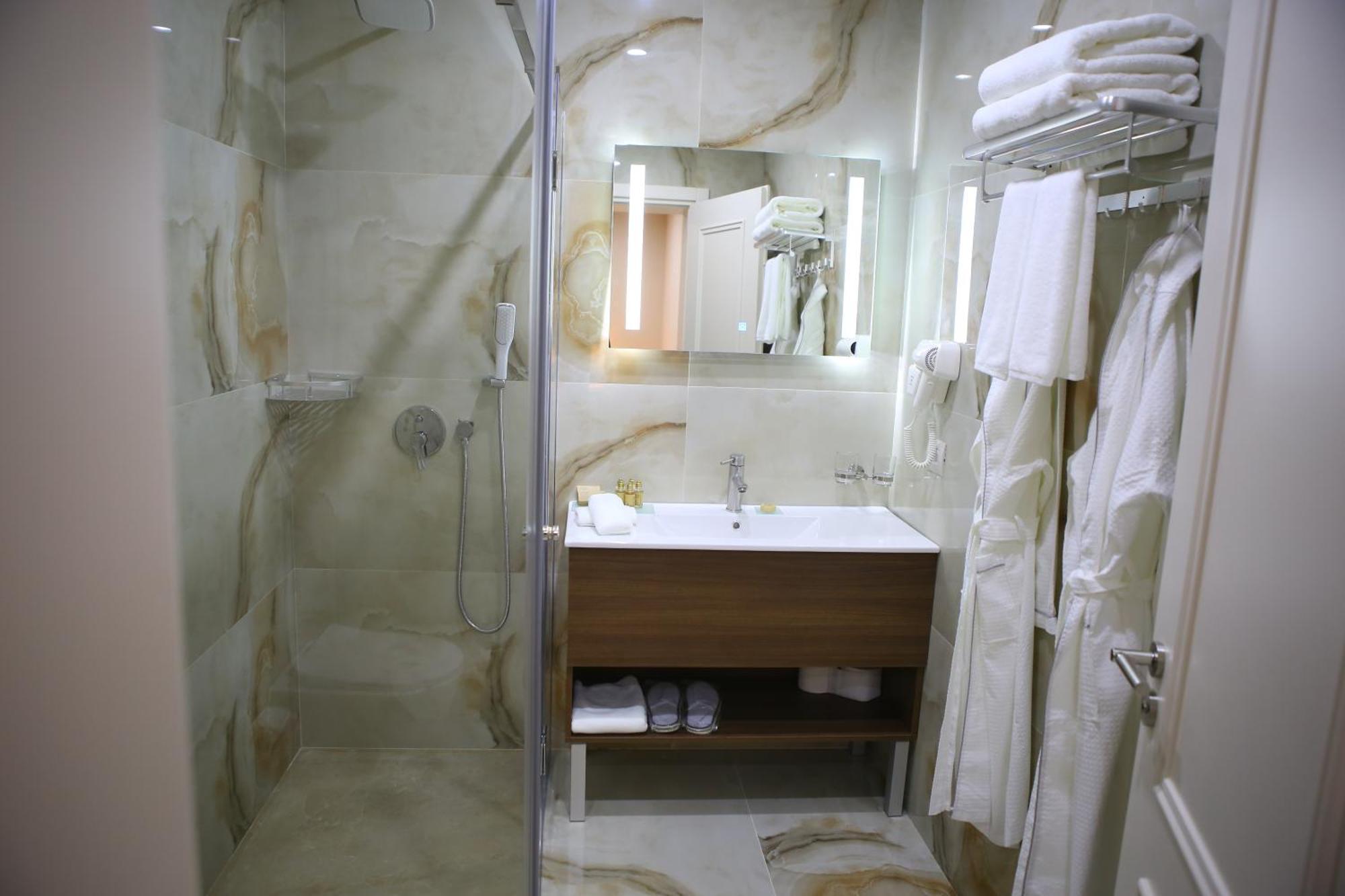 Hotel Colombo 5*